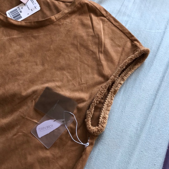 Shirt - Picture 3 of 4